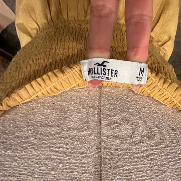 Yellow Hollister tie knot sundress size medium - Picture 6 of 6